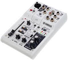 AG03Y Yamaha 3 Ch Mixer Black